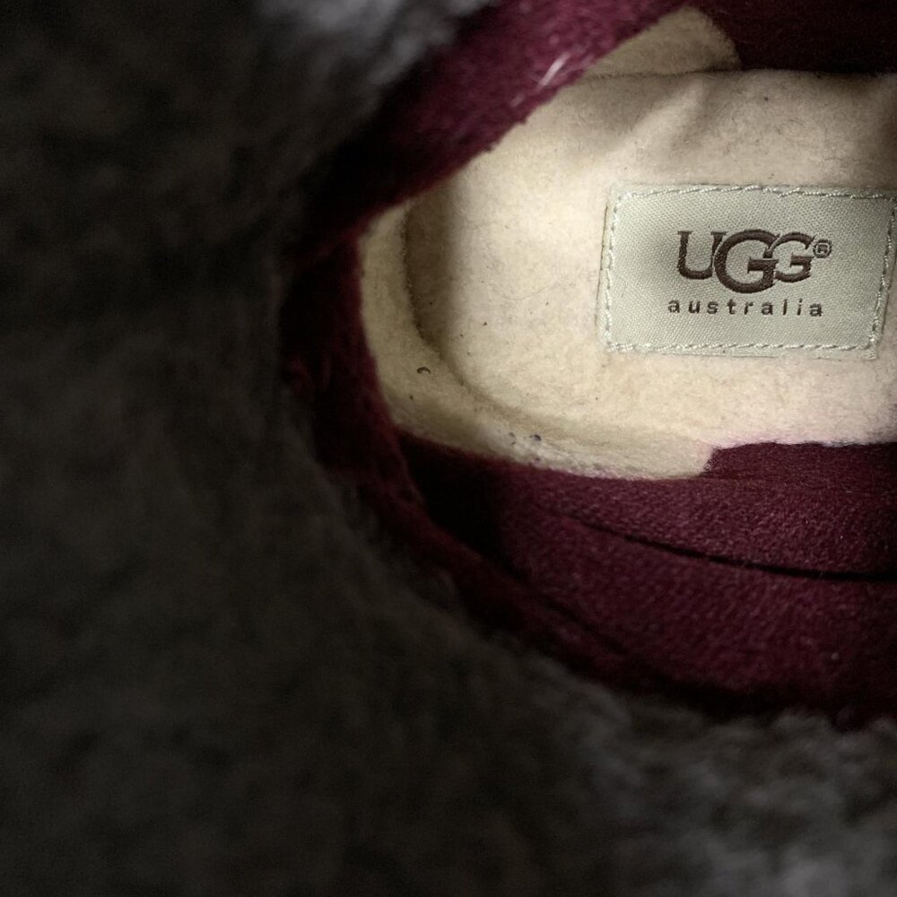 Stylish and sturdy **UGG Kesey** - Picture 7 of 7